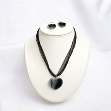 Charger l'image dans la galerie, Parure Collier & Boucles d'oreilles - Coeur