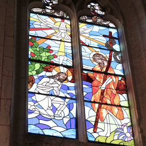 Vitrail de l'Eglise de St Germain le Gaillard représentant le Christ pendant son chemin de croix