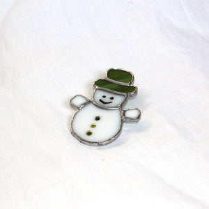 Bonhomme de neige vert de face