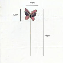 Charger l&#39;image dans la galerie, Dimensions d&#39;un Pique-Fleur Papillon Violet en vitrail
